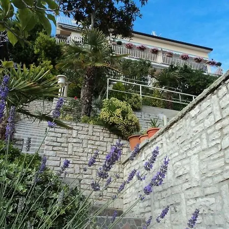 Guest house And With Parking Space Rabac, Labin - 12368